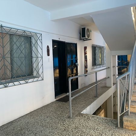 Maryland Guesthouse Монровия Екстериор снимка