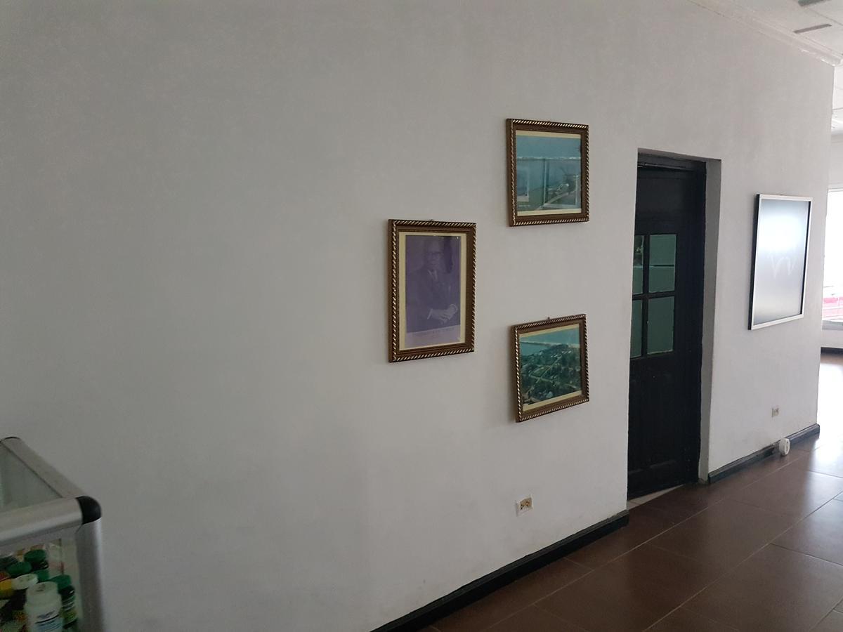 Maryland Guesthouse Монровия Екстериор снимка