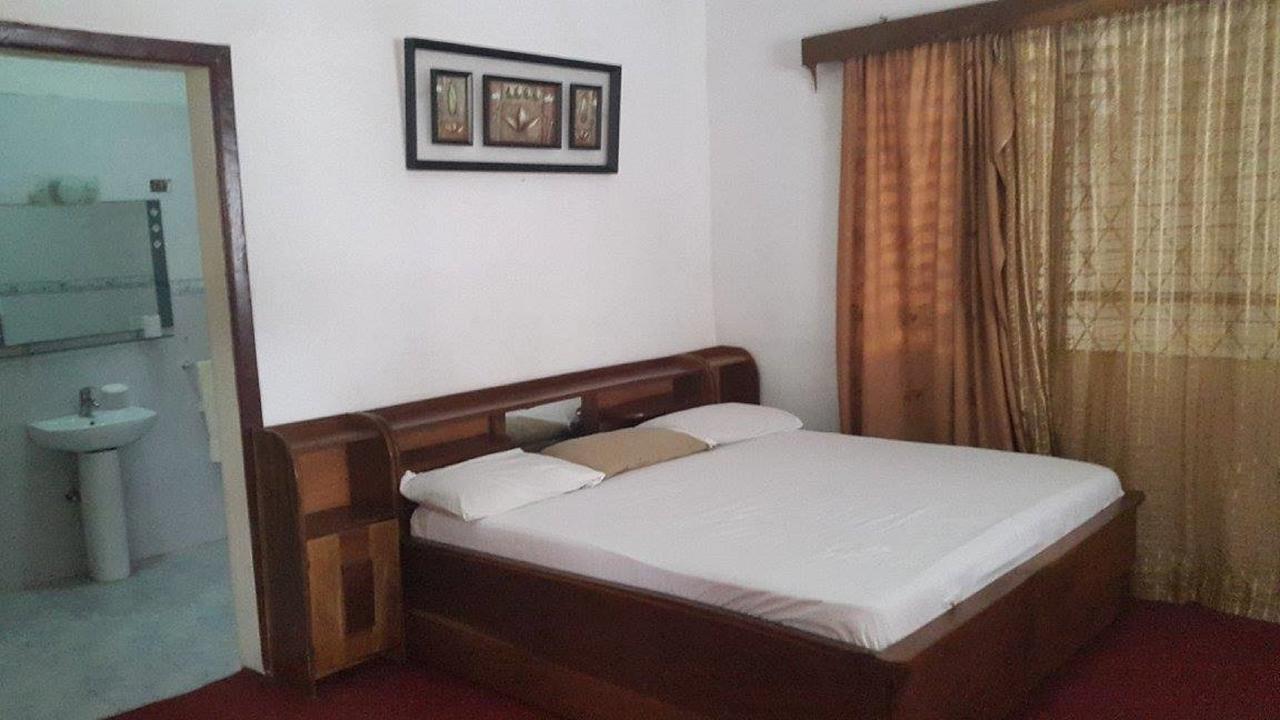 Maryland Guesthouse Монровия Екстериор снимка